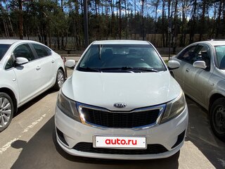 2014 Kia Rio III, белый, 770000 рублей, вид 1