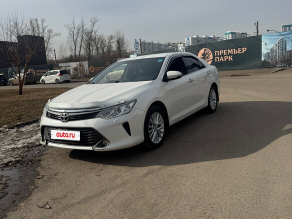 2015 Toyota Camry VII (XV50) Рестайлинг, белый, 2050000 рублей - вид 1