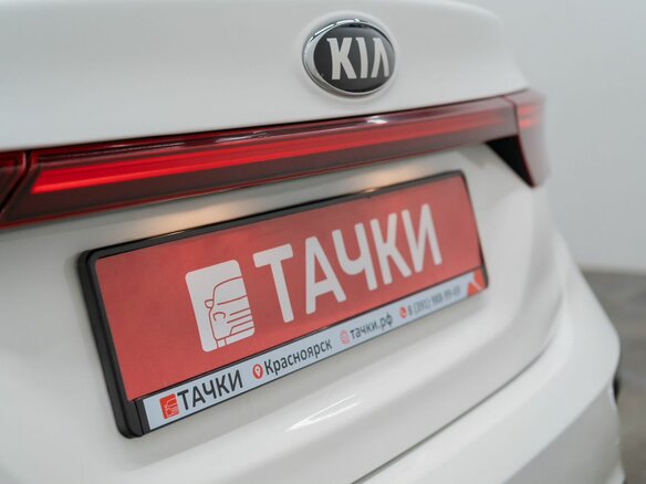 2020 Kia K3 II, белый - вид 19