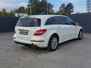 2012 Mercedes-Benz R-Класс 350 Long I Рестайлинг 2, белый, 1699000 рублей, вид 5