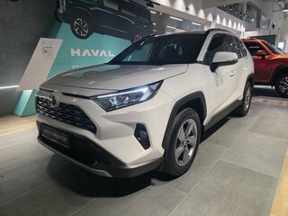 2020 Toyota RAV4 V (XA50), белый, 3190000 рублей, вид 1