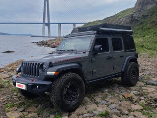 2020 Jeep Wrangler IV (JL), серый, 4900000 рублей, вид 1