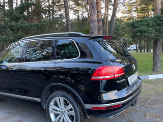 2016 Volkswagen Touareg II Рестайлинг, чёрный, 3050000 рублей, вид 3
