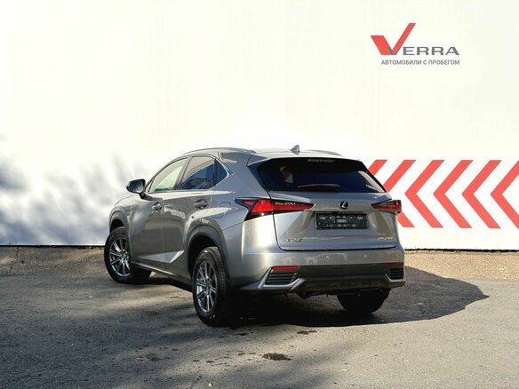 2021 Lexus NX 200 I Рестайлинг, серый, 3700000 рублей - вид 2