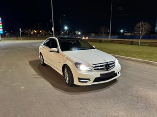 2012 Mercedes-Benz C-Класс 200 III (W204) Рестайлинг, белый, 1970000 рублей, вид 1