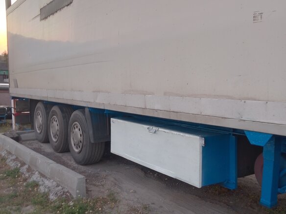 2000 General Trailers RCV, белый, 700000 рублей - вид 11