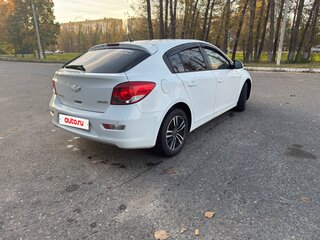 2013 Chevrolet Cruze I Рестайлинг, белый, 750000 рублей, вид 5