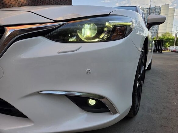 2016 Mazda 6 III (GJ) Рестайлинг, белый, 1775000 рублей - вид 14