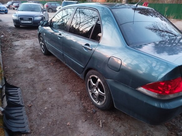 2005 Mitsubishi Lancer IX Рестайлинг, серый, 300000 рублей - вид 4