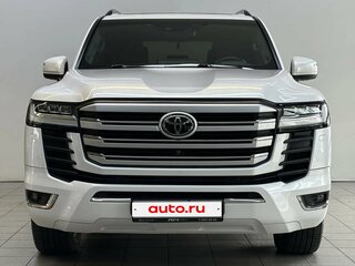 2022 Toyota Land Cruiser 300 Series, белый, 11100000 рублей, вид 2