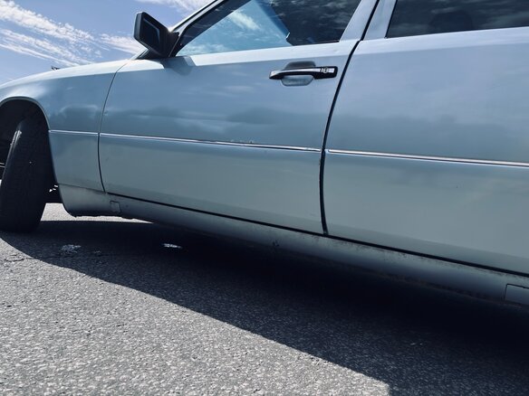 1991 Mercedes-Benz W124 200, синий - вид 11
