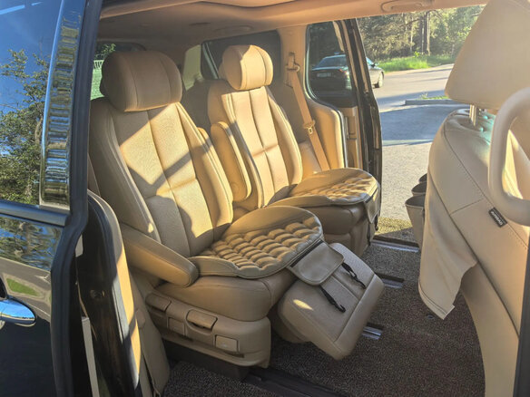 2019 Kia Carnival III, чёрный, 3050000 рублей - вид 19