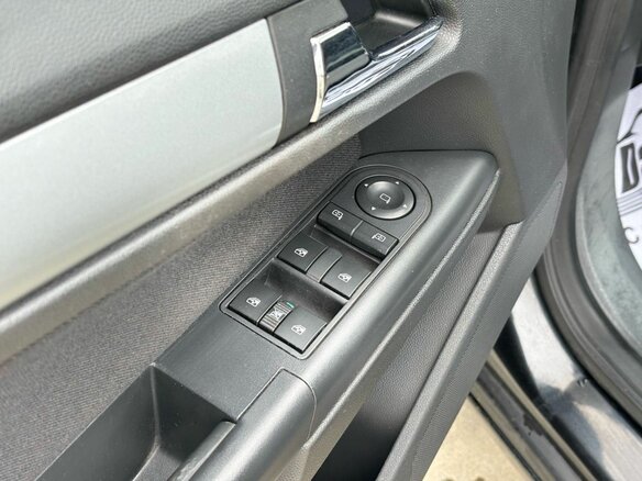 2012 Opel Astra H Рестайлинг, чёрный - вид 8