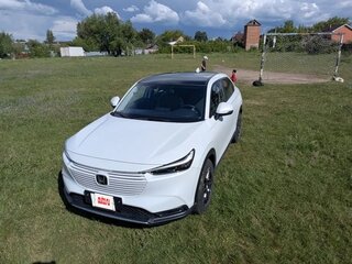 2025 Honda Vezel II, белый, 3000000 рублей, вид 5