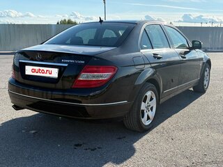 2008 Mercedes-Benz C-Класс 200 III (W204), чёрный, 900000 рублей, вид 2