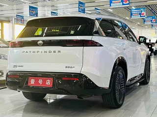 2024 Nissan Pathfinder V (China Market), белый, 5200000 рублей, вид 4