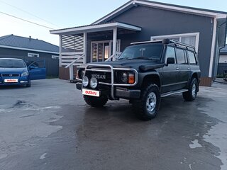 1993 Nissan Patrol IV (Y60), чёрный, 850000 рублей, вид 1
