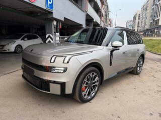 2026 Lynk & Co 900, серебристый, 7890000 рублей, вид 2