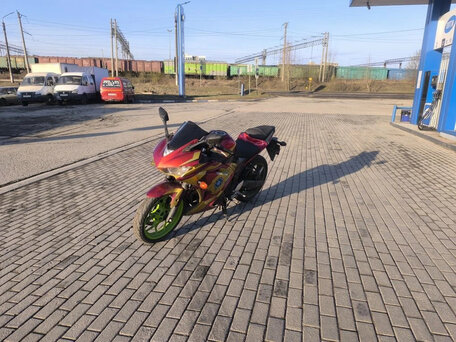 2015 Yamaha YZF-R3, красный, 490000 рублей, вид 4