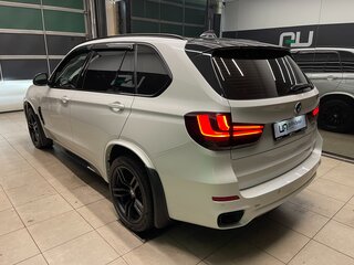 2013 BMW X5 30d III (F15), белый, 2990000 рублей, вид 4