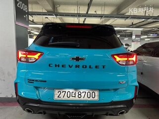 2020 Chevrolet TrailBlazer III, голубой, 1650000 рублей, вид 3