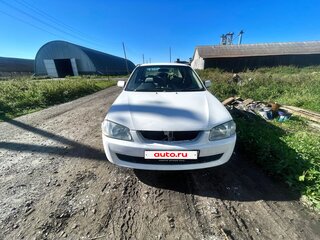 2000 Mazda Familia VIII (BJ), белый, 150000 рублей, вид 1