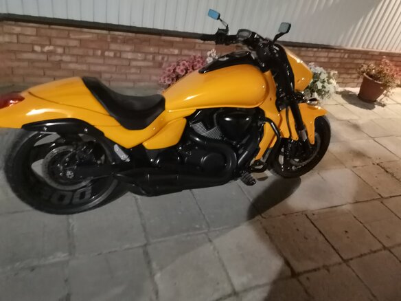 2006 Suzuki Boulevard M109R, жёлтый, 1250000 рублей - вид 4