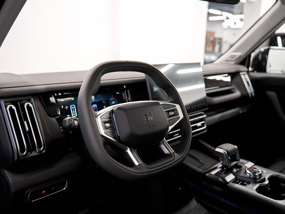 2026 Jetour T1, чёрный, 3999900 рублей - вид 8