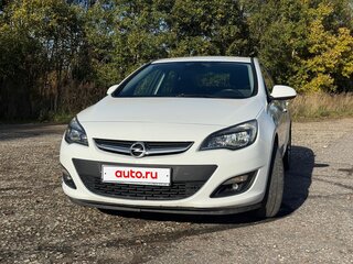 2013 Opel Astra J Рестайлинг, белый, 690000 рублей, вид 1