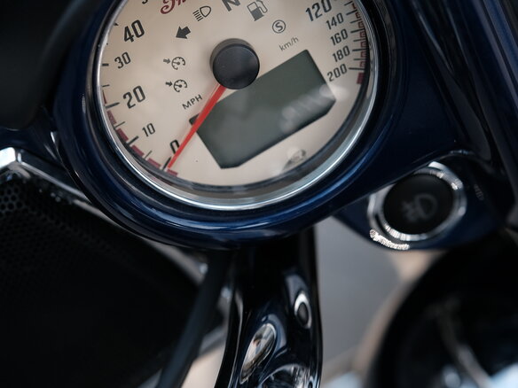 2018 Indian Chieftain, синий, 1475000 рублей - вид 12