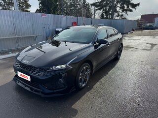 2022 Kia K5 III, чёрный, 2650000 рублей, вид 1