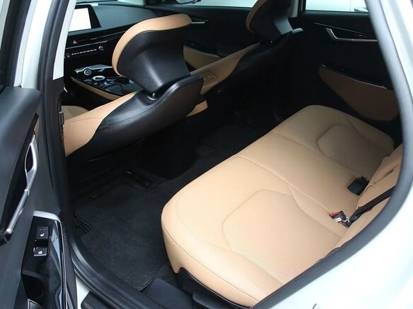 2023 Kia EV6 Standard Range I, белый - вид 14