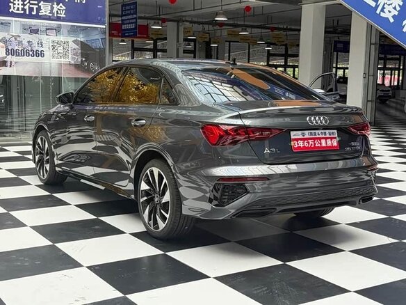 2022 Audi A3 35 TFSI IV (8Y), серый - вид 2