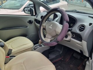 2008 Mitsubishi i, белый, 490000 рублей, вид 4