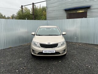 2012 Kia Rio III, бежевый, 580000 рублей, вид 3