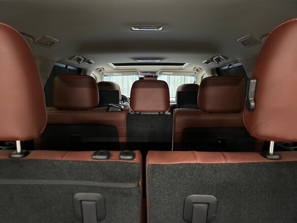 2019 Lexus LX 570 III Рестайлинг 2, чёрный - вид 12