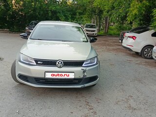 2014 Volkswagen Jetta VI, жёлтый, 749999 рублей, вид 2