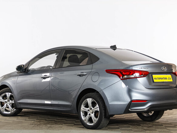 2017 Hyundai Solaris II, серый - вид 3