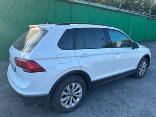 2021 Volkswagen Tiguan II Рестайлинг, белый, 2150000 рублей, вид 5