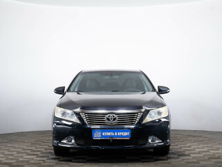 2012 Toyota Camry VII (XV50), фиолетовый, 1349000 рублей, вид 2