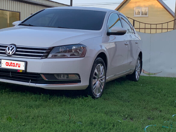 2012 Volkswagen Passat B7, белый - вид 9