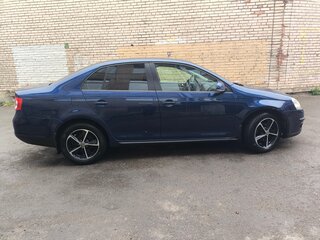 2010 Volkswagen Jetta V, синий, 450000 рублей, вид 4