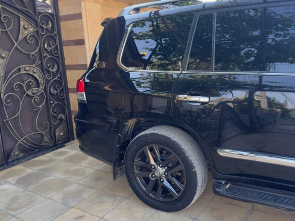 2012 Lexus LX 570 III Рестайлинг, чёрный, 3600000 рублей - вид 9