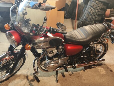 2007 Kawasaki W 650, красный, 550000 рублей, вид 5