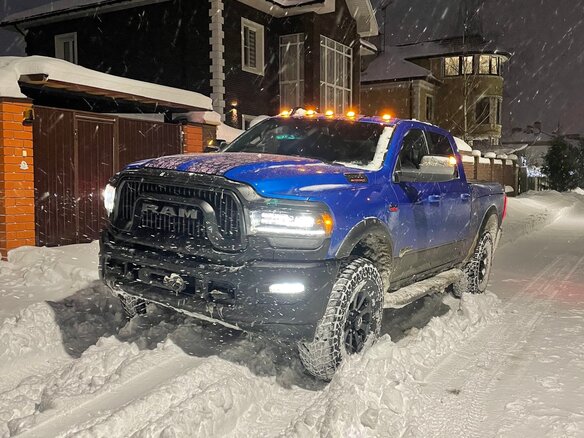 2021 RAM 2500, синий, 8500000 рублей