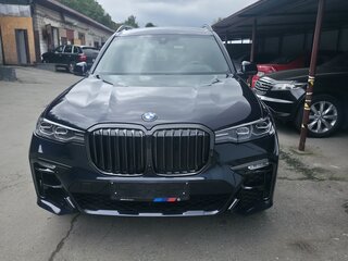 2021 BMW X7 40i I (G07), синий, 8000000 рублей, вид 2