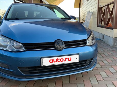 2013 Volkswagen Golf VII, голубой, 970000 рублей, вид 2
