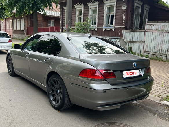 2005 BMW 7 серии 730i IV (E65/E66) Рестайлинг, серый, 1170000 рублей - вид 4
