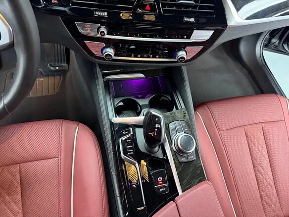 2022 BMW 5 серии Long 525Li VII (G30/G31/G38) Рестайлинг, чёрный, 3800000 рублей - вид 8