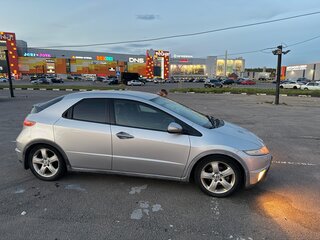 2008 Honda Civic VIII, серебристый, 500000 рублей, вид 5